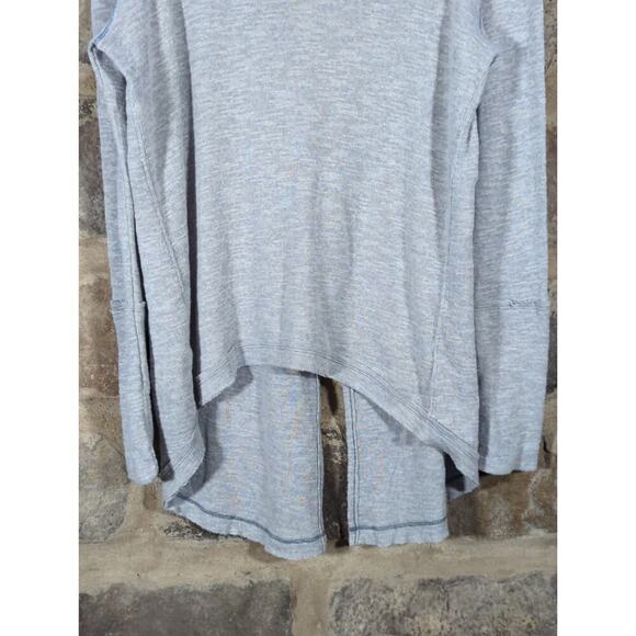 Free People We the Free Top Tara Split Back Turtleneck Oversized Woman's‎ XS - Picture 4 of 12